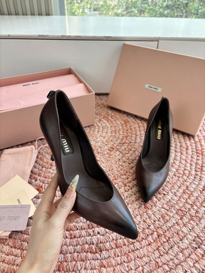 Miumiu women's shoes G139 replica Miu 26 — photo 3
