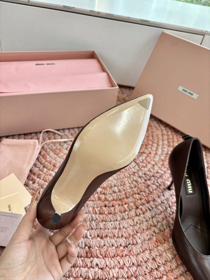 Miumiu women's shoes G139 replica Miu 26 — photo 9