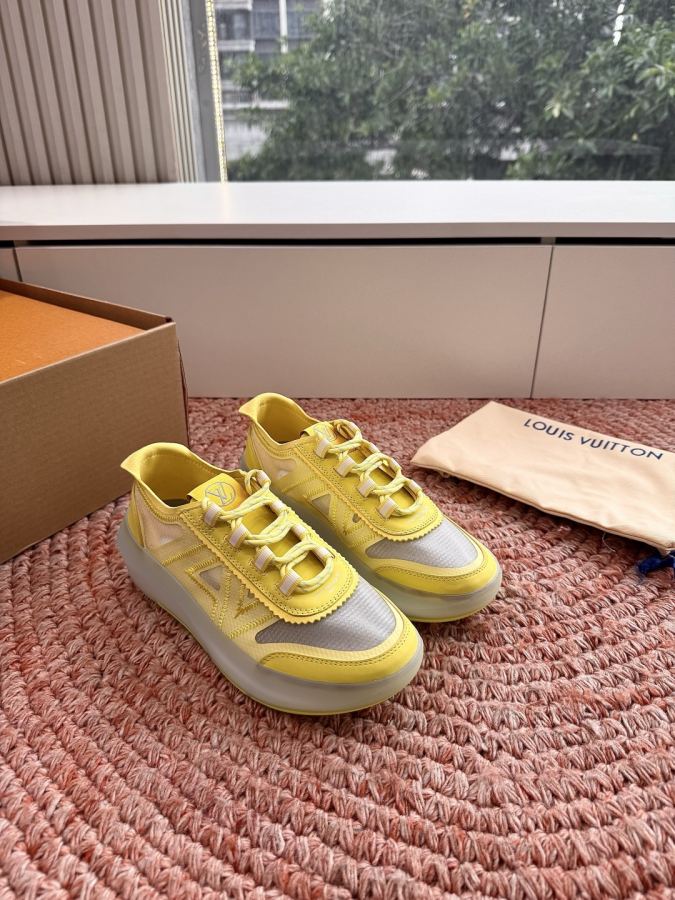 LV women's shoes LV Footprint Soccer Pharrell Williams — Premium Replica — photo 5