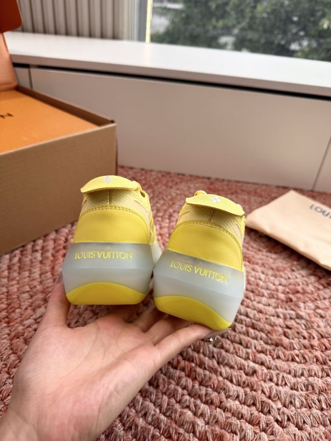 LV women's shoes LV Footprint Soccer Pharrell Williams — Premium Replica — photo 8