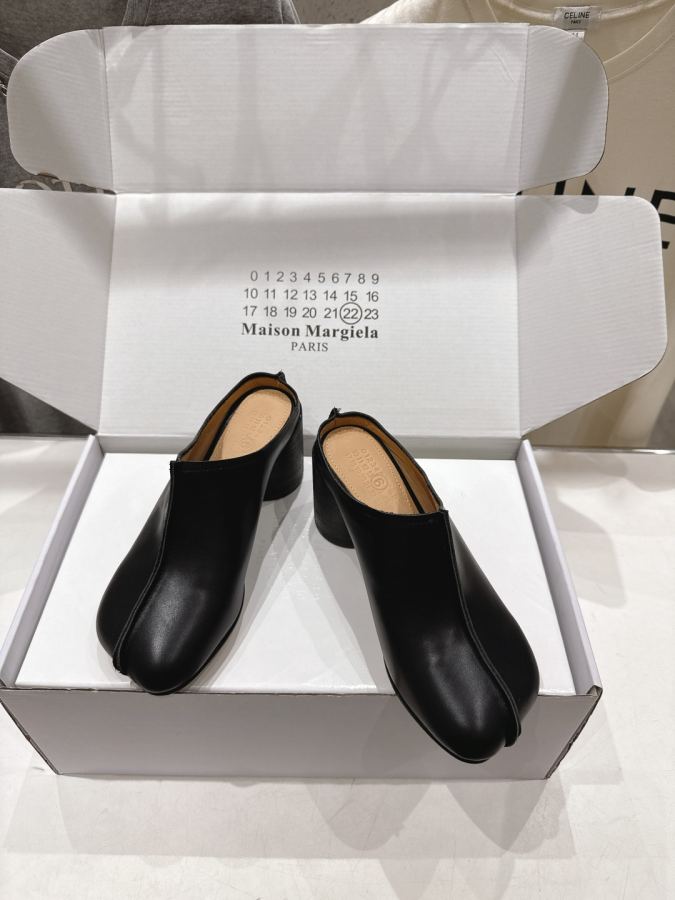 Maison margiela women's shoes MM6 2026ss New — AAA Quality Replica — photo 2