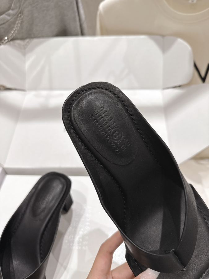 Maison margiela women's shoes The high version leaves the factory with high heels — 1:1 Replica — photo 6