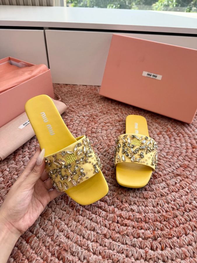 Miumiu women's shoes G042 Miu Miu2026 Zp Miu — AAA Quality Replica — photo 4