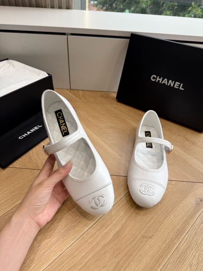 CHANEL women's shoes G988 CHANEL* Chanel 2026 — AAA Quality Replica — photo 3