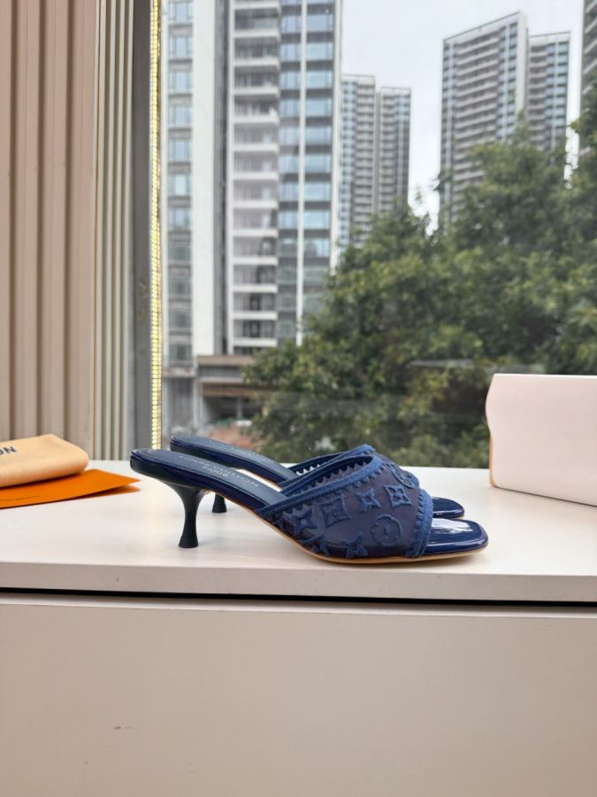 LV women's shoes G199 LV | Louis Vuitton X TM 6 AM New — Premium Replica — photo 9