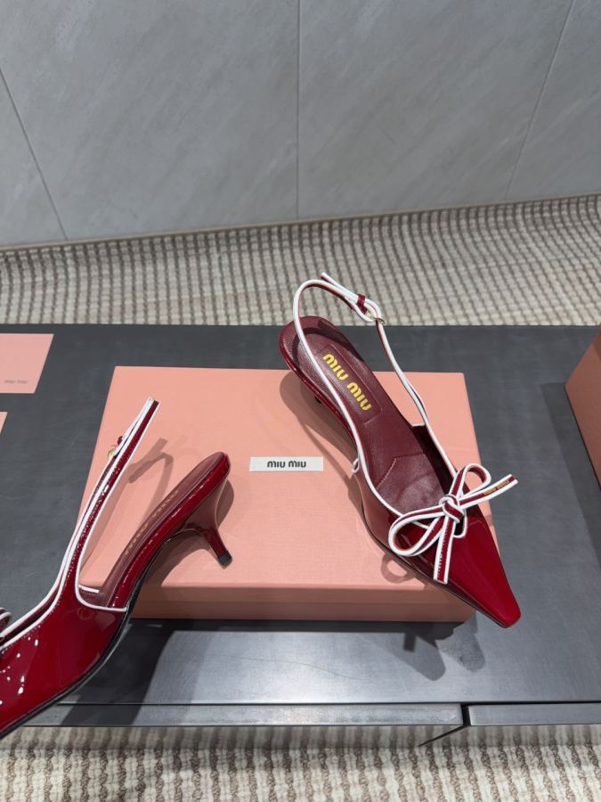 Miumiu women's shoes Factory: "Exclusive top version" — Premium Replica — photo 8