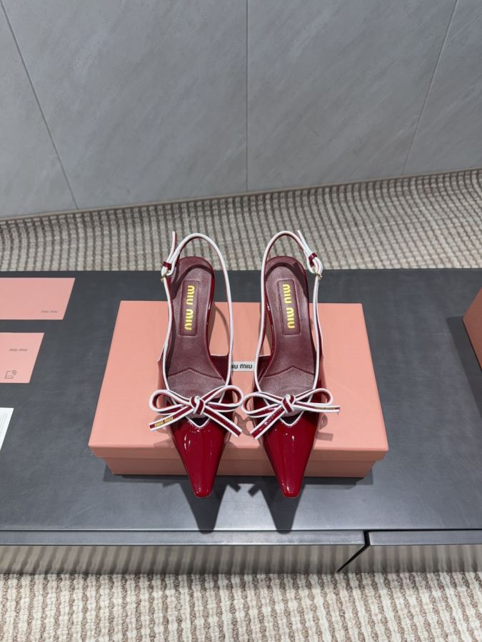 Miumiu women's shoes Factory: "Exclusive top version" — Premium Replica
