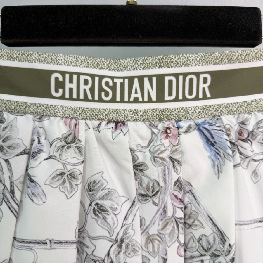Dior Mujer Dio* 26 “CHRISTIAN DIO*” 3 SML — photo 5