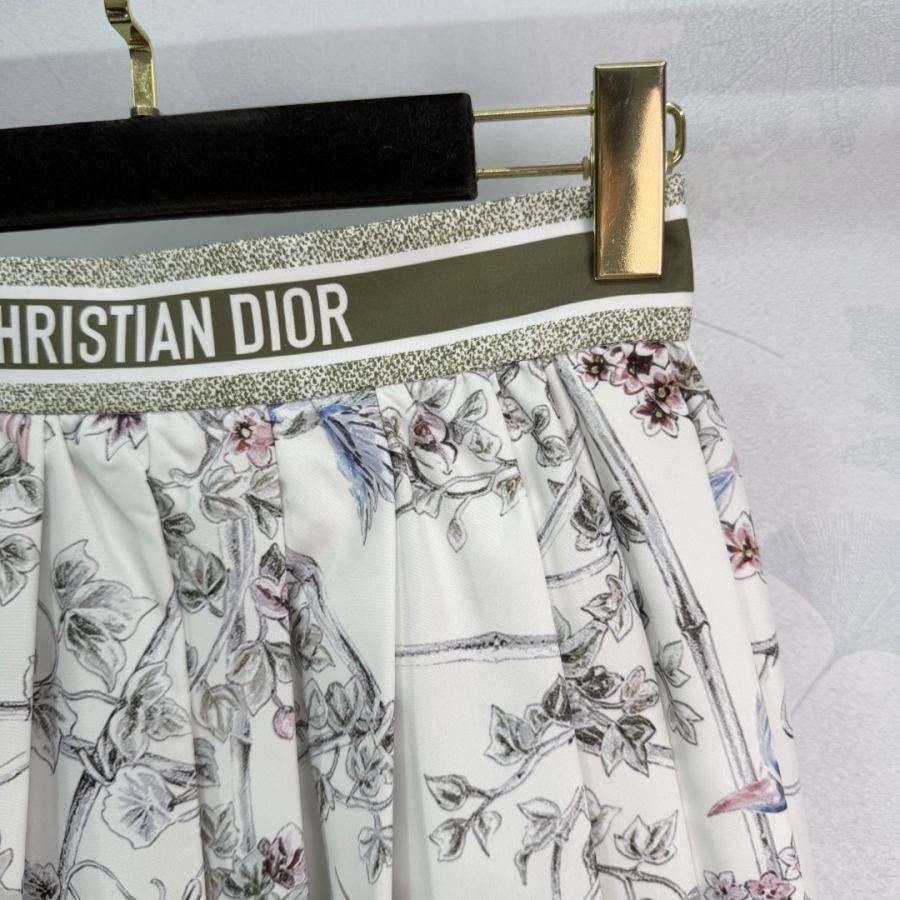 Dior Mujer Dio* 26 “CHRISTIAN DIO*” 3 SML — photo 3