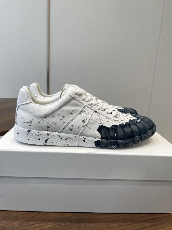 Maison margiela women's shoes Maison Margiela MM6 26 — 1:1 Replica — photo 2