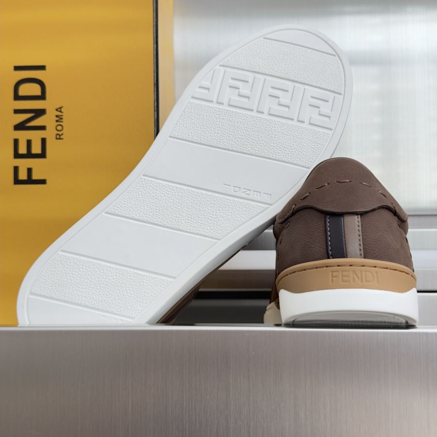Zapatos de mujer Fendi Versión superior: versión masculina — photo 9