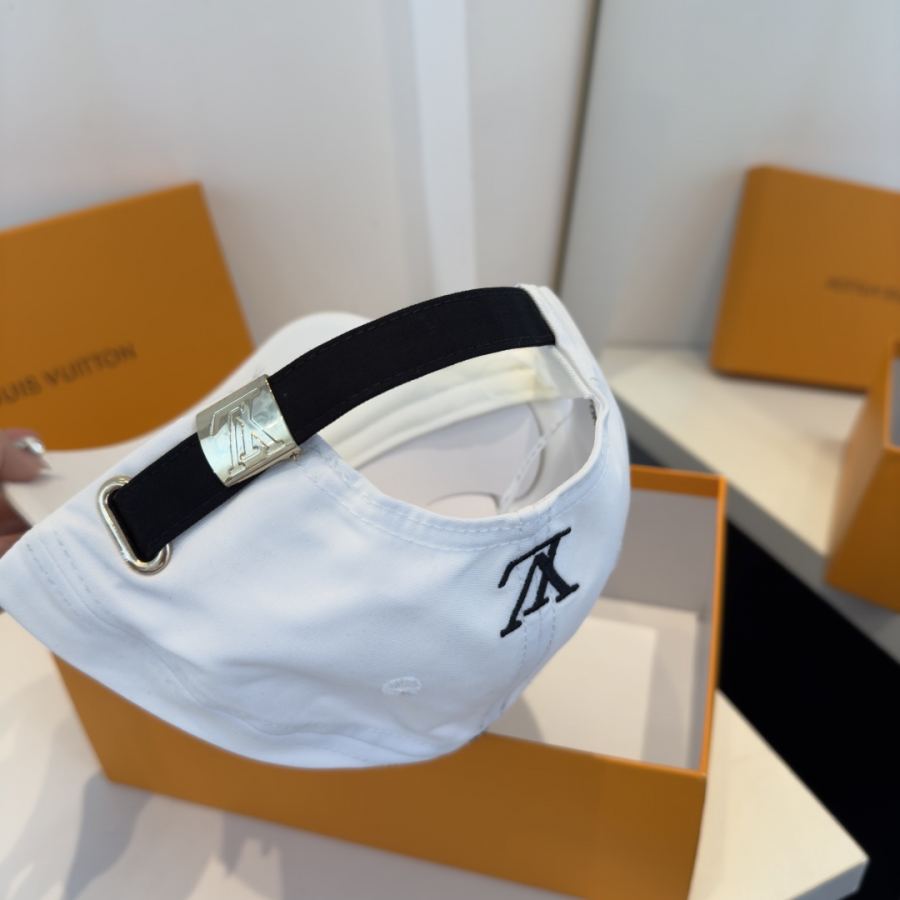 Louis Vuitton hat Louis Vuitton New LV — 1:1 Replica For Sale — photo 6