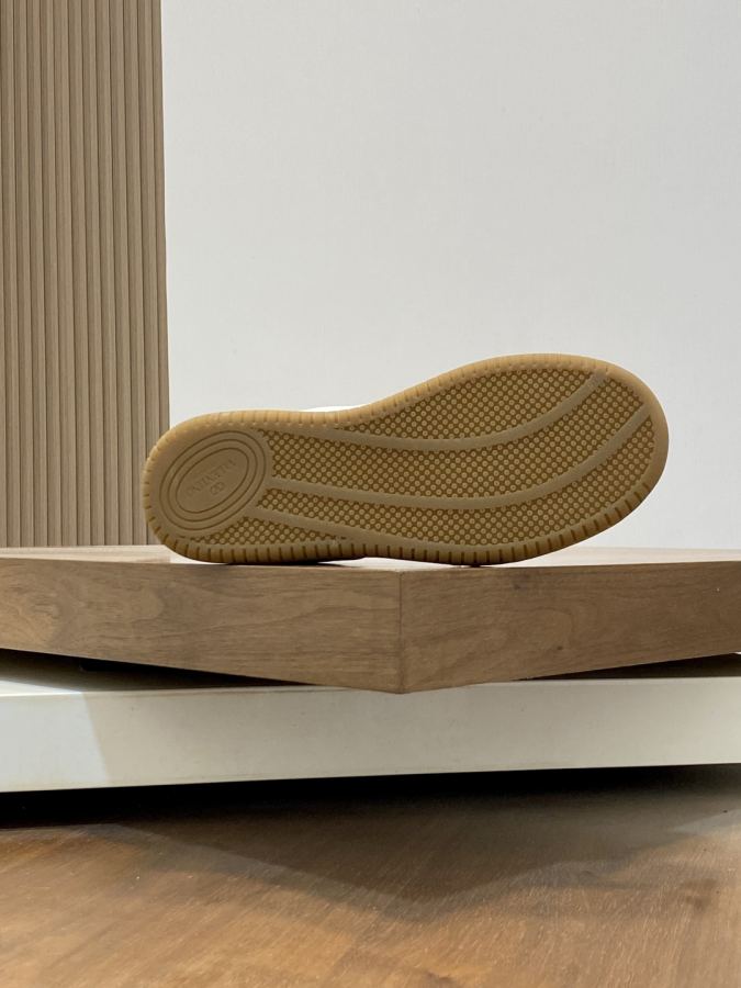 VALENTINO shoe VLTN 𝑶𝒏𝒆𝑺𝒕𝒖𝒅 2024 New. ZP. / 𝐓𝐏𝐔 39-44.45 — Premium Replica — photo 9