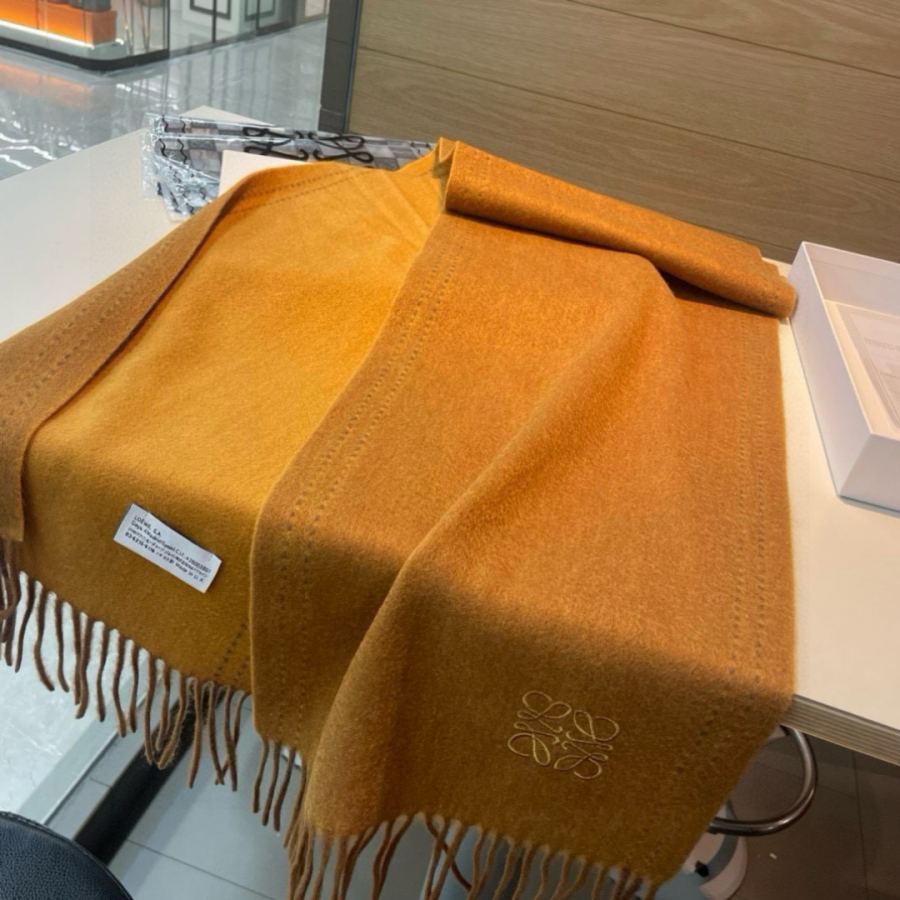 Loewe skjerf ▪Loewe logo 35 x 180cm 160 — photo 4
