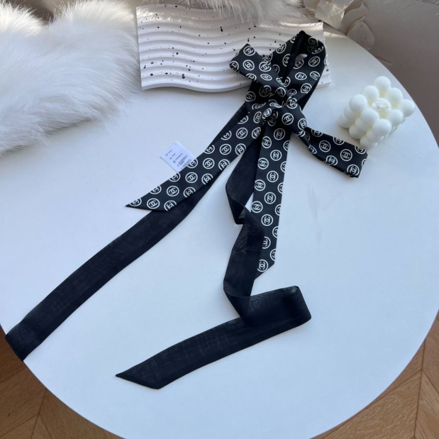 Chanel scarf This double-layered silk scarf and headband are stunning — AAA Quality Replica — photo 6