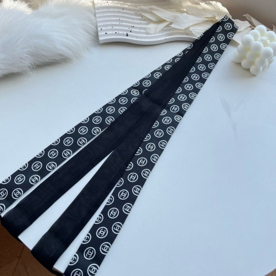 Chanel scarf This double-layered silk scarf and headband are stunning — AAA Quality Replica — photo 5