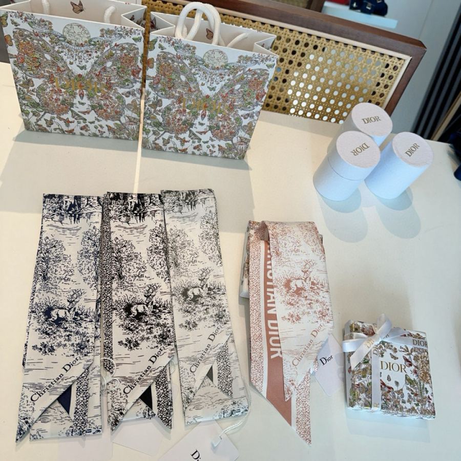 Sciarpa Dior Mitzah (Pietro Ruffo) Christian Dior — photo 2