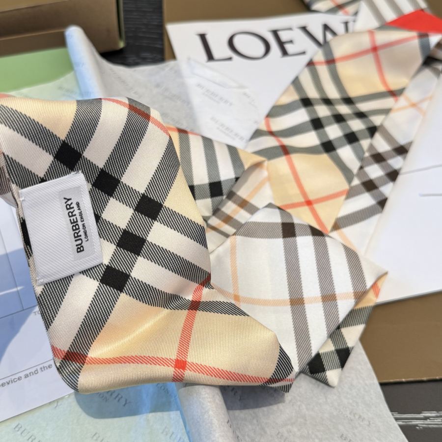 burberry scarf Burberry Vintage genuine SVIP 180 8 — Premium Replica — photo 5