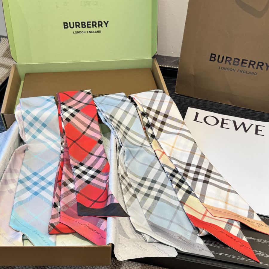 burberry scarf Burberry Vintage genuine SVIP 180 8 — Premium Replica — photo 2