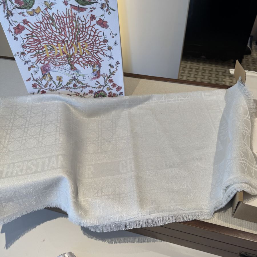 Dior scarf classic rhombus square scarf, rouge pink, soft and light texture, warm and fashionable, — AAA Quality Replica — photo 4