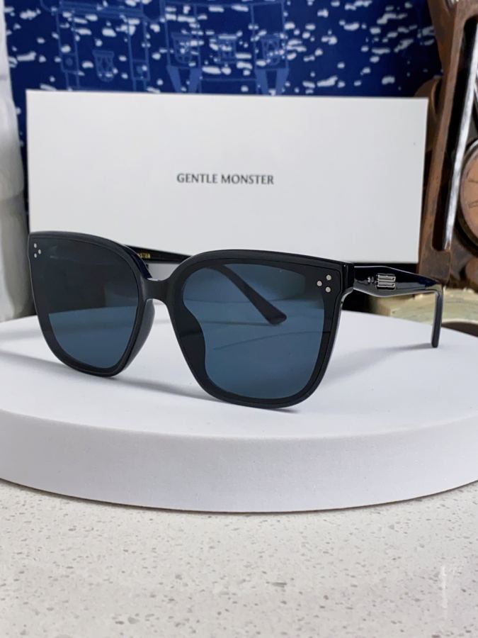 GM glasses Gentle Moster(GM) GM 2025 New PALETTE — AAA Quality Replica — photo 3