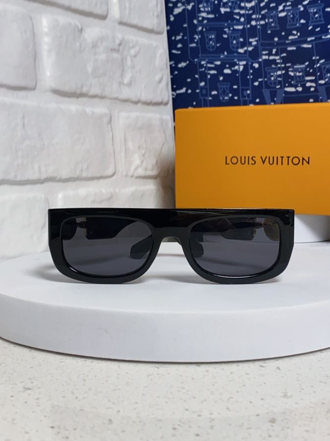 LV glasses Louis Vuitton 2026 LV Men's Women's Z2196 W — 1:1 Replica For Sale — photo 3