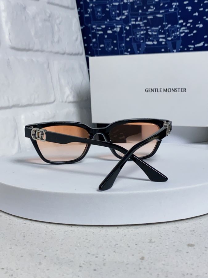 GM glasses Gentle Moster(GM) 2026 New GM ins XOXO — Premium Replica — photo 3