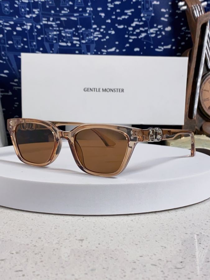 GM glasses Gentle Moster GM 2026 GM ins XOXO — Premium Replica
