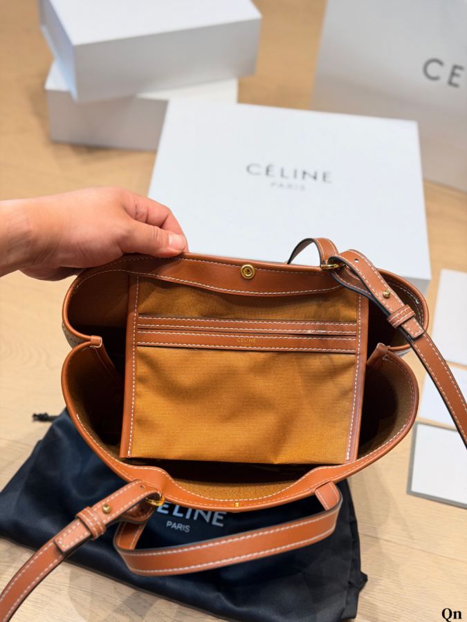Celine bag CELINE SQUARE CABAS + 28×9×24cm OK CELINE — 1:1 Replica For Sale — photo 9