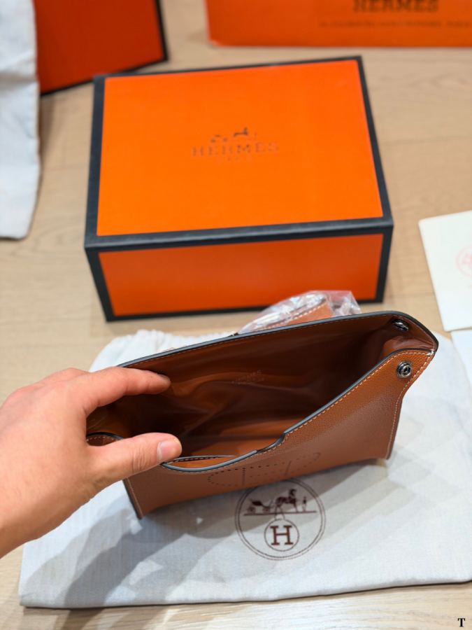 Hermes Women Hermès Evelyne III | TPM ​​ | Clemence￼ Hightland￼ Skeleton”H”logo — AAA Quality Replica — photo 9