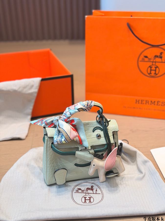 Hermes Women Hermes kelly doll picto — 1:1 Replica — photo 7