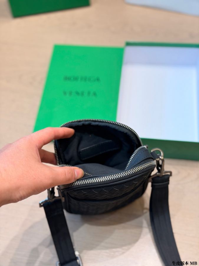 Bottega Veneta bag Bottega Veneta / ​​ / + Intrecciato￼ — Premium Replica — photo 9