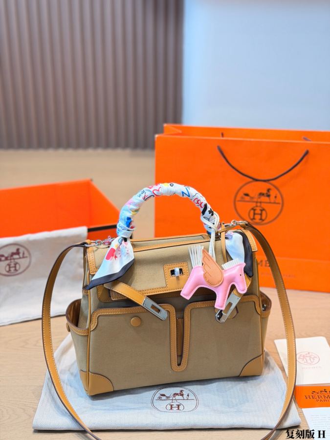 Hermes bag Hermès Cargo Birkin 28 ​​ Toile H￼ + Twilly￼ Rodeo Charm — 1:1 Replica — photo 3