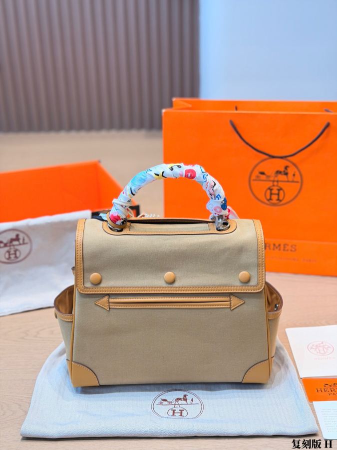Hermes bag Hermès Cargo Birkin 28 ​​ Toile H￼ + Twilly￼ Rodeo Charm — 1:1 Replica — photo 7