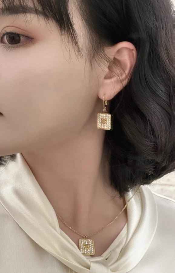 Ювелирные изделия Celine New PRECLOUS 18k — photo 9