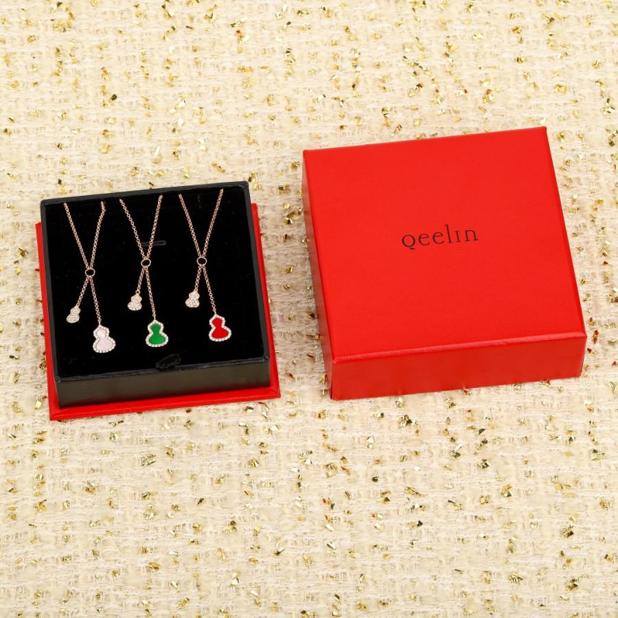 Qeelin Jewelry Double gourd small necklace ZP 800+ Can be customized with real gold and diamond — AAA Quality Replica