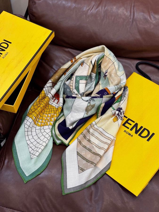 Fendi tørklæde Fendi "Vandre rundt i Rom" FF, Pequin — photo 5