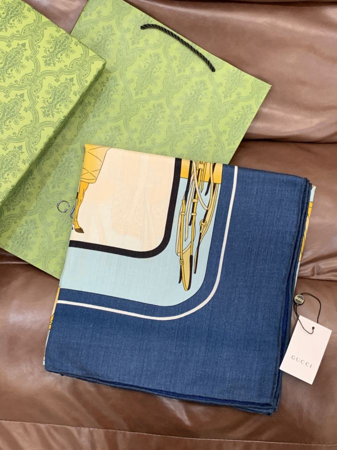 gucci scarf Gucci 140 double-sided velvet shawl — 1:1 Replica For Sale — photo 3