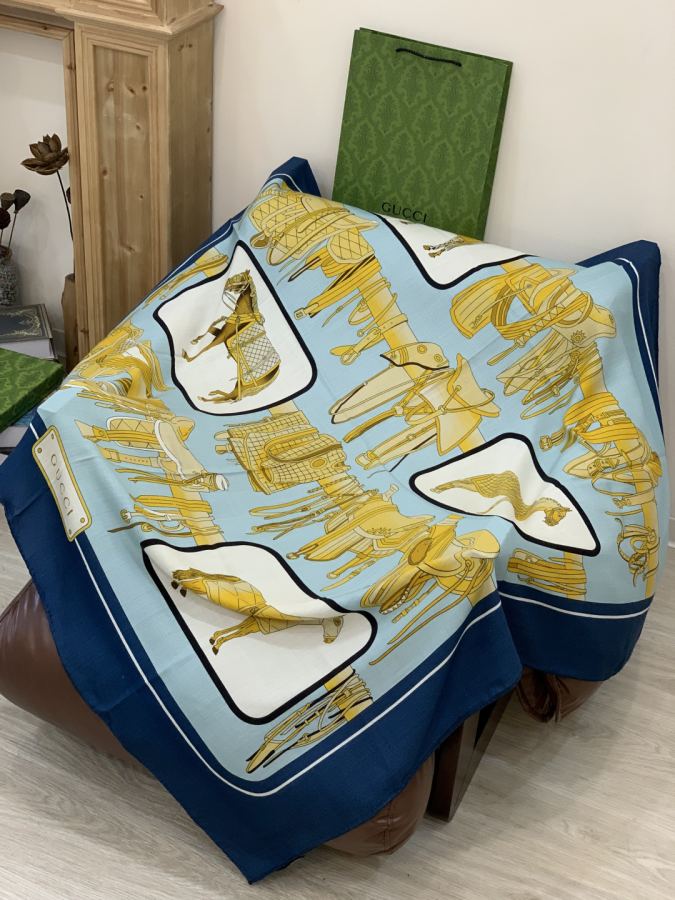 gucci scarf Gucci 140 double-sided velvet shawl — 1:1 Replica For Sale — photo 7