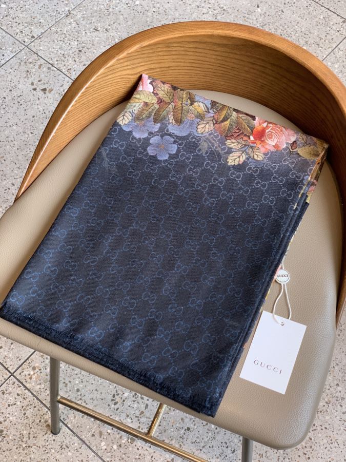 gucci scarf Gucci New 300.baby cashmere. 110*200 300 — 1:1 Replica For Sale — photo 2