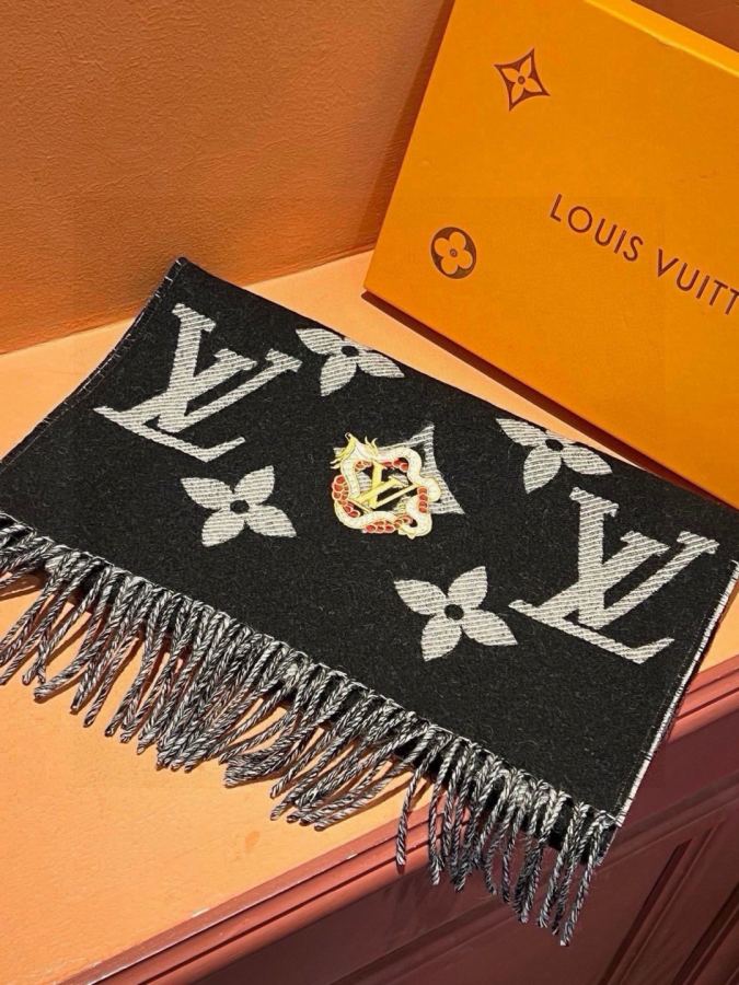 LV glasses Precious Dragon LV Essential Monogram LV 186 x 34 x 170 x 34 100% Monogram LV — 1:1 Replica — photo 3