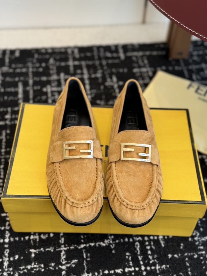 Fendi women's shoes Fend* 26 New FF — Premium Replica