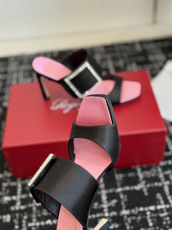 RV women's shoes Roger Vivier RV — 1:1 Replica For Sale — photo 5