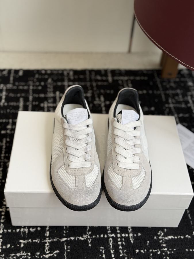 Maison margiela women's shoes Maison Margiela MM6 26 — 1:1 Replica