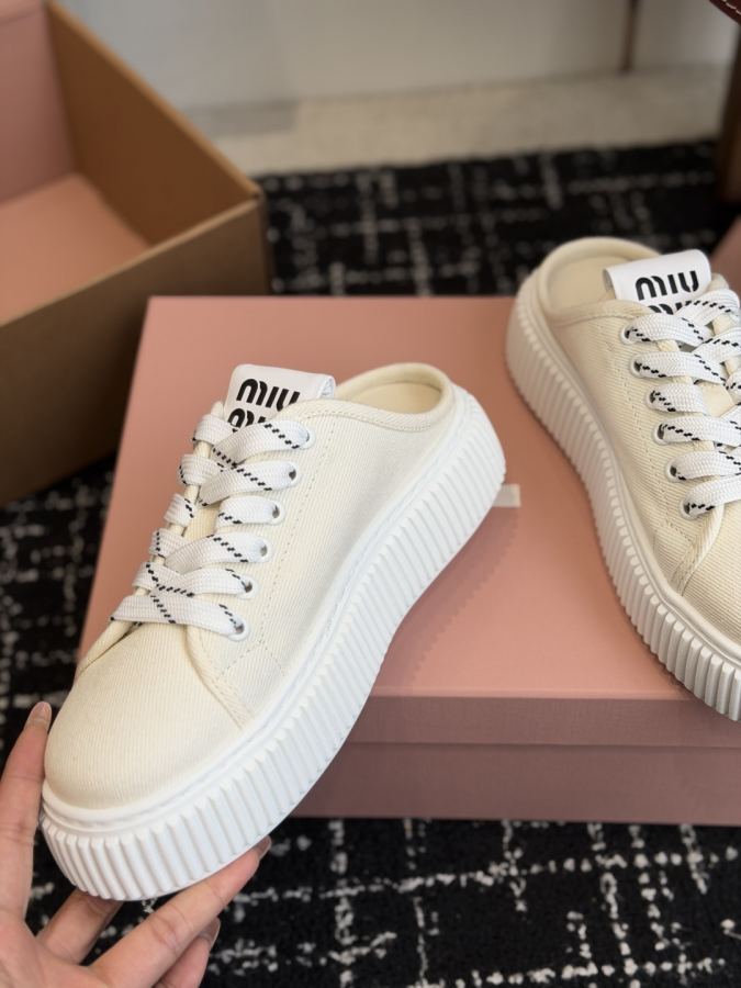 Miumiu women's shoes Miu Mi* 26ss New — Premium Replica — photo 6