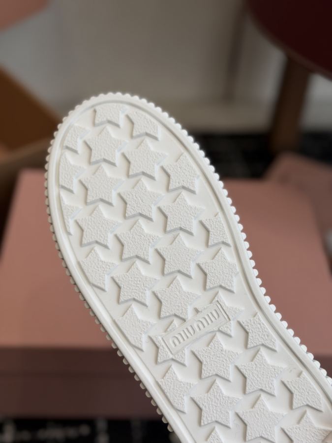 Miumiu women's shoes Miu Mi* 26ss New — Premium Replica — photo 9