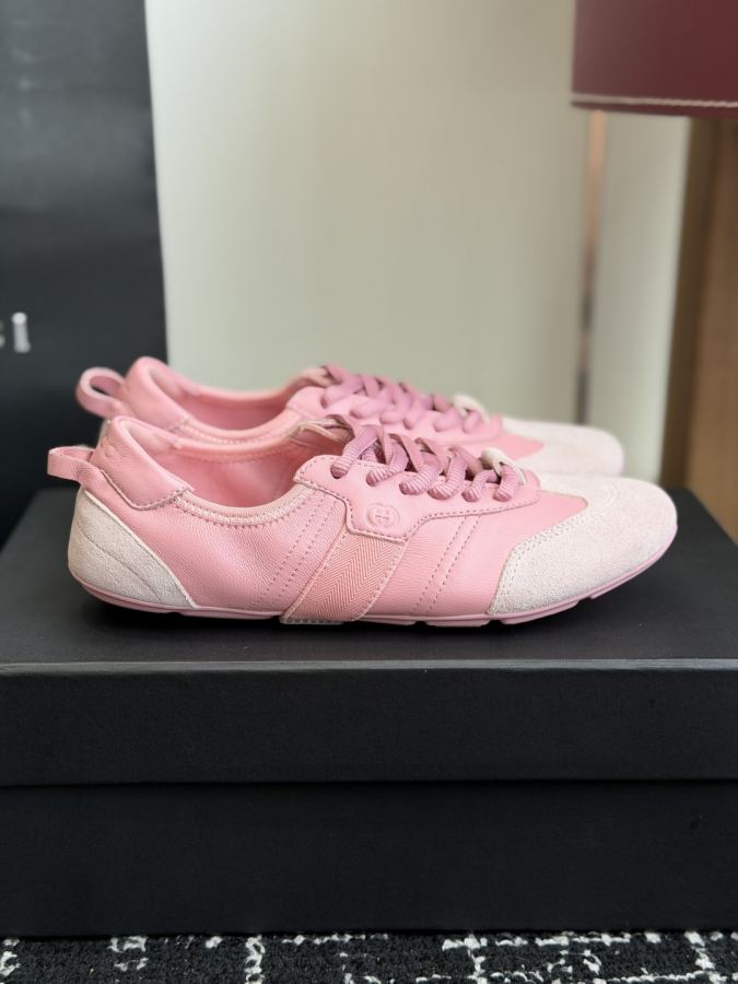 Gucci women's shoes Dongguan purchasing agent level Female 290 Male 300 — 1:1 Replica For Sale — photo 2