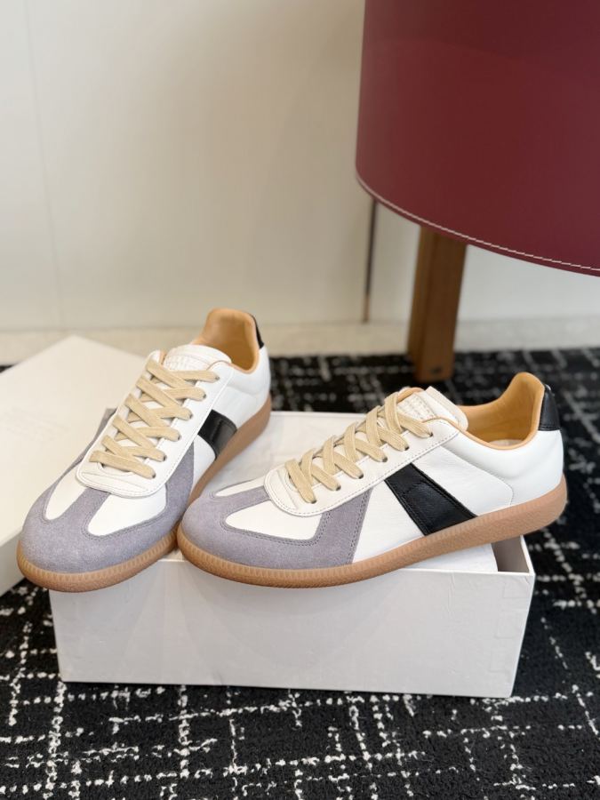 Maison margiela women's shoes Maison Margiela MM6 26 — 1:1 Replica — photo 3