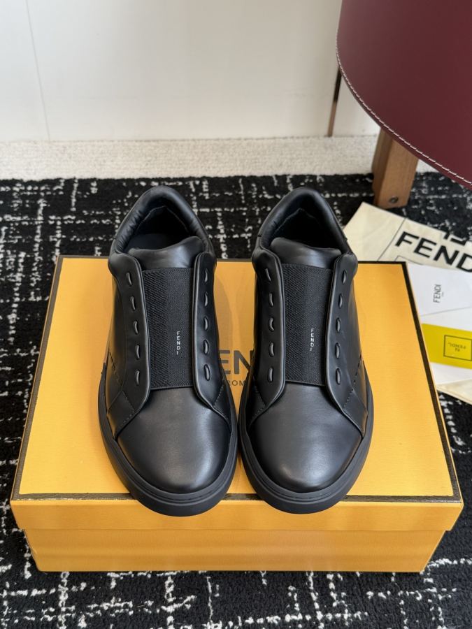 Fendi women's shoes FENDI new color men’s shoes — Premium Replica