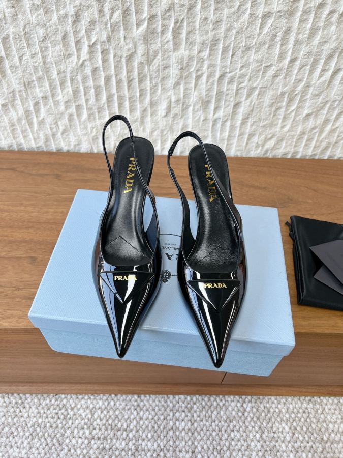 Женские туфли Prada G716 Prada 26ss New